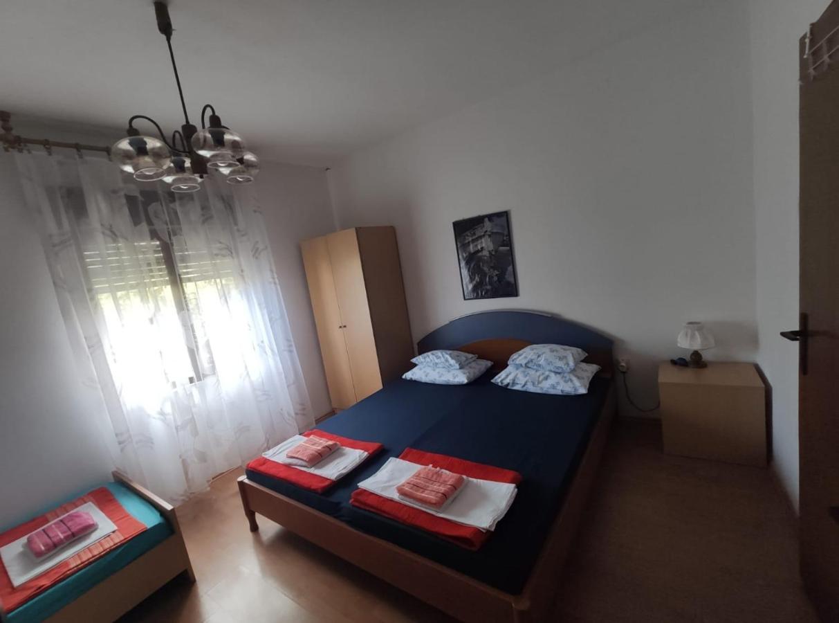 Family Apartment Near Beach Biograd Na Moru Luaran gambar